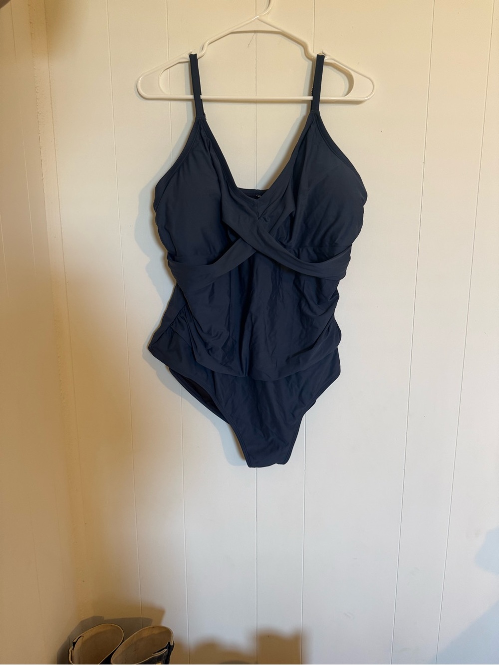 Source Unknown Dark Blue One-Piece Swimsuit with Cross-Front Detail